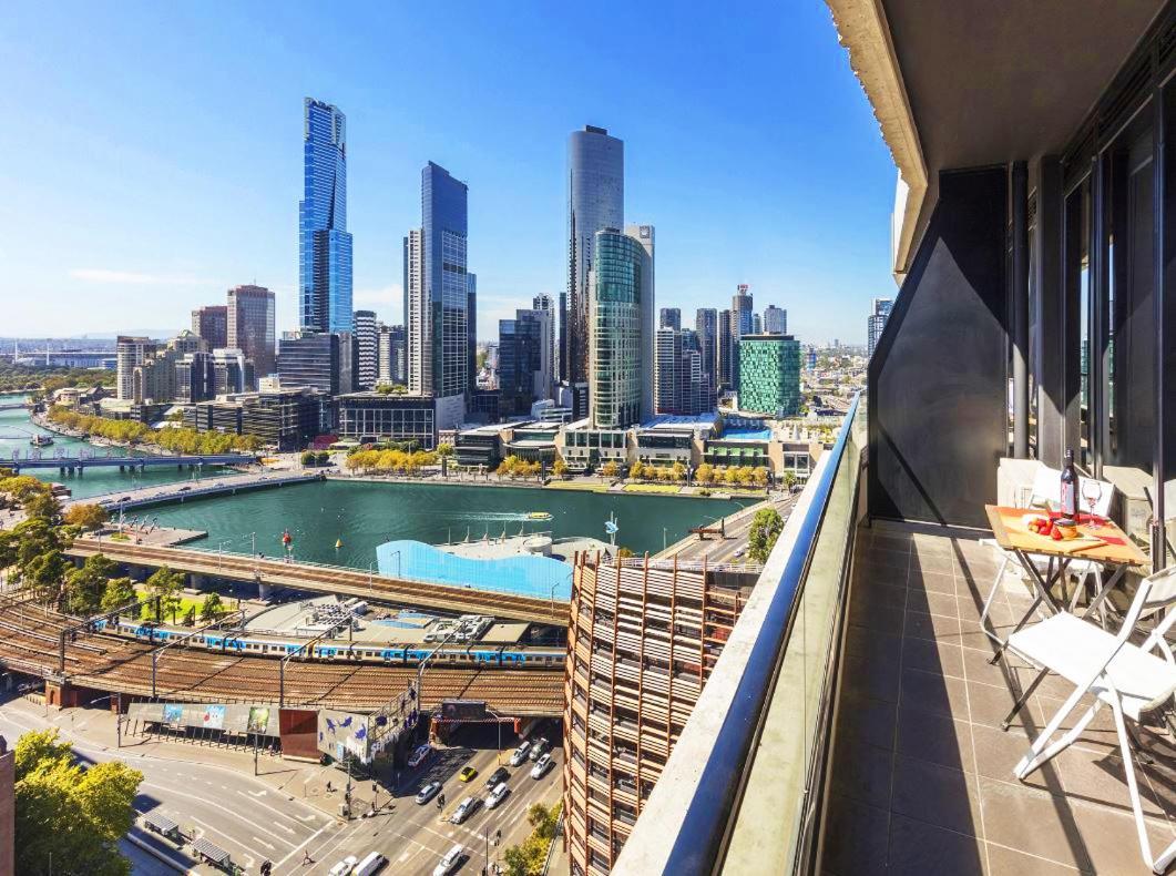 Aura On Flinders Serviced Apartments Μελβούρνη Εξωτερικό φωτογραφία